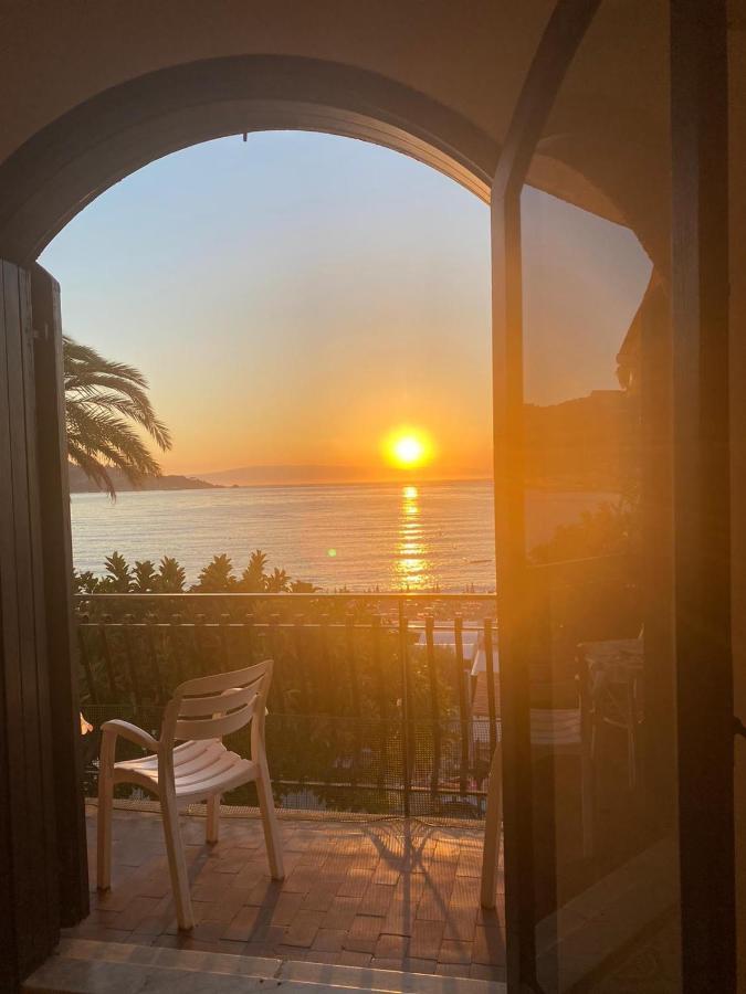 Appartamento Taormina Giardini-Naxos Eksteriør bilde